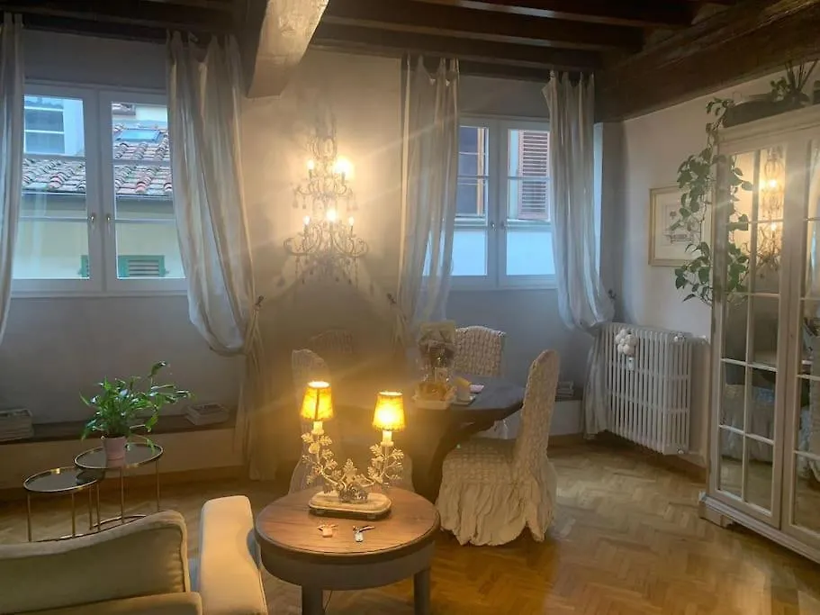 Appartamento Paladima In Santa Croce Florenz Italien